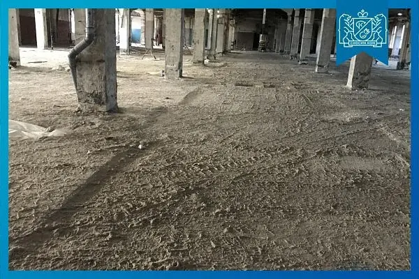 Демонтаж внутри зданий мини-техникой - фото 21